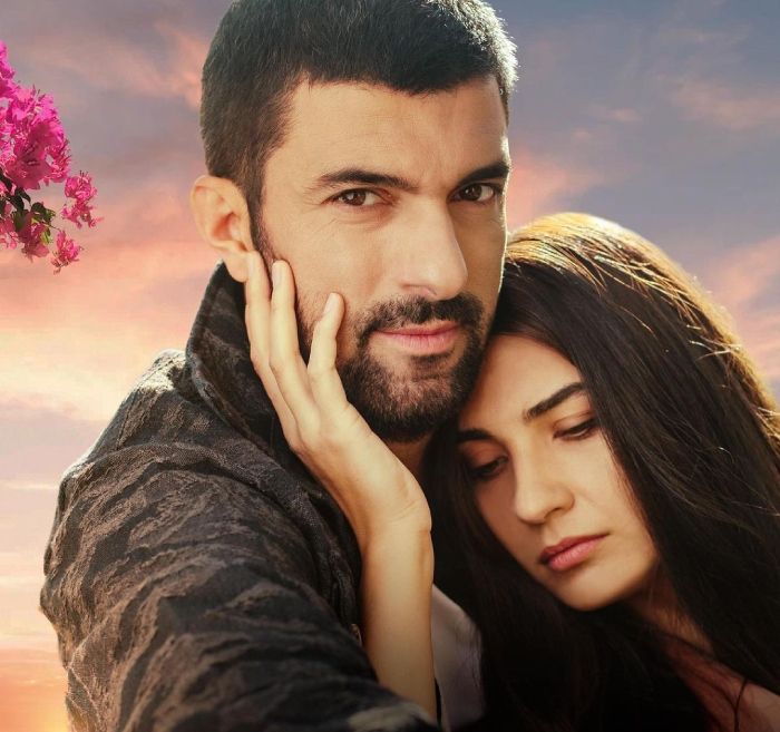 ¿Están enamorados Tuba Büyüküstün y Engin Akyürek de 'La hija del embajador'? 