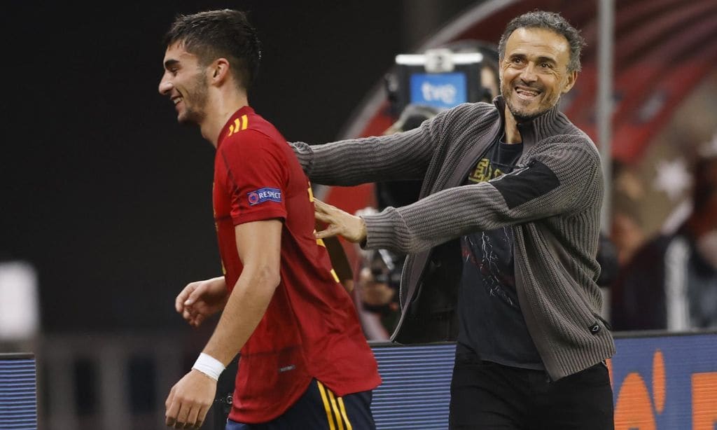 Luis Enrique y Ferran Torres