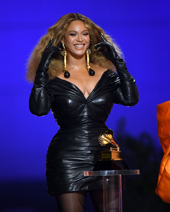 Premios Grammy 2021 Beyonce