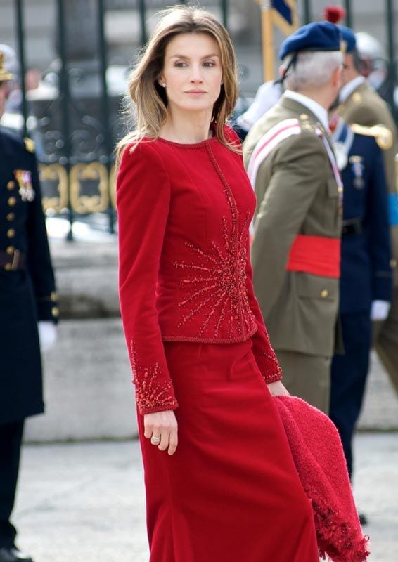 reina_letizia_pascua_militar_look_14z