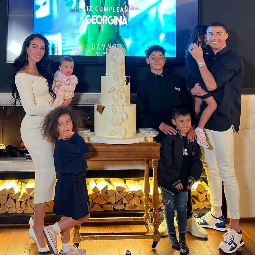 cristiano ronaldo y sus hijos