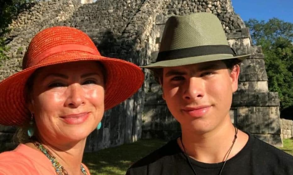 Leticia Calderón y su hijos Carlo