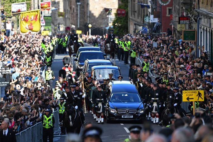 Cortejo fúnebre de Isabel II