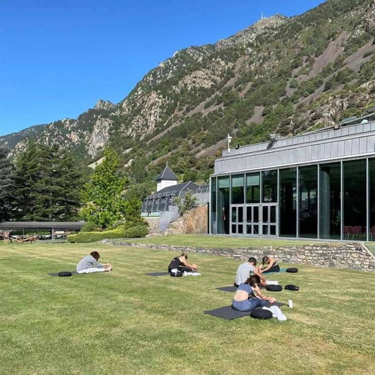 yoga andorra park