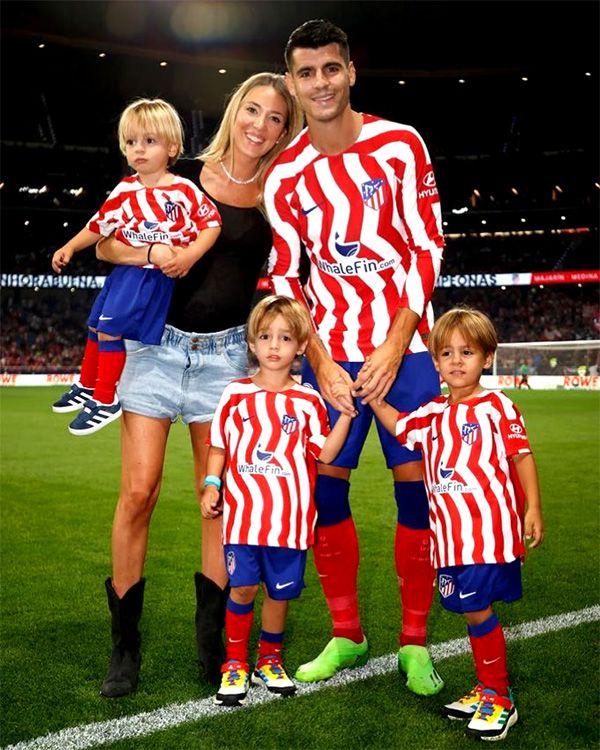 Álvaro Morata y su familia