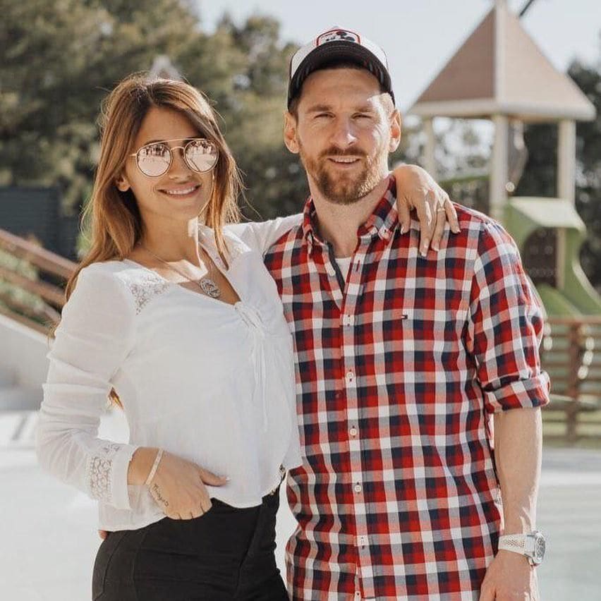 
Antonela Roccuzzo y Lionel Messi