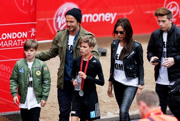 Romeo Beckham ha tenido el mejor apoyo posible en la carrera
