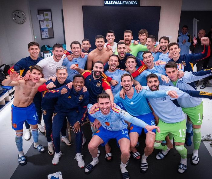 Ferrán Torres con la Selección