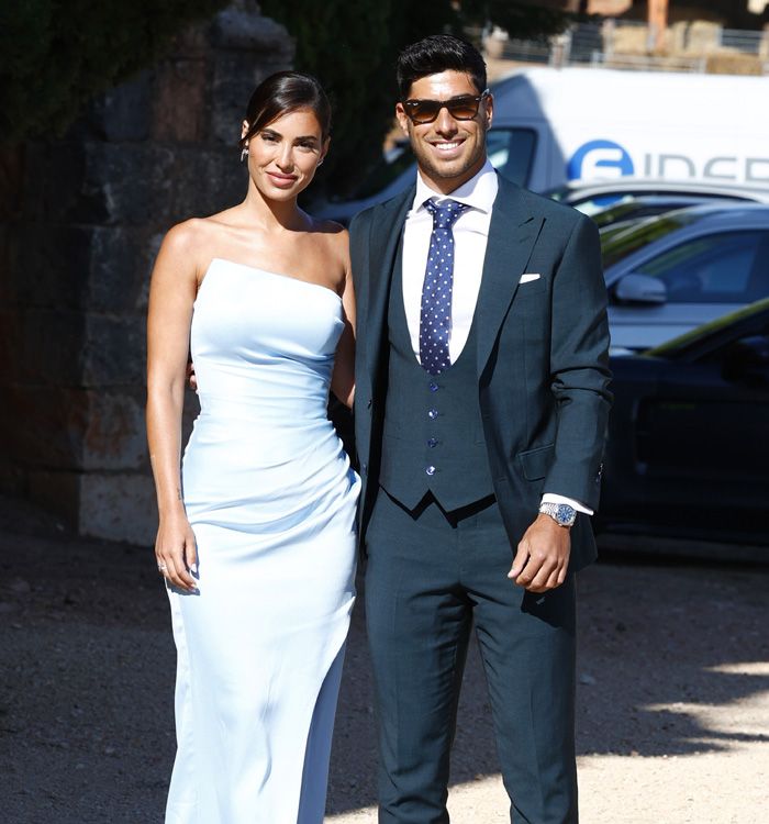 Marco Asensio y Sandra Garal en una boda