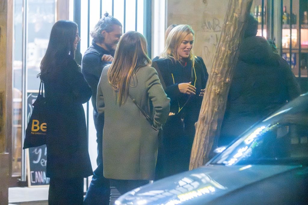 (Foto de ARCHIVO)
Kira Miró y Salva Reina salen de un restaurante, a 25 de febrero de 2025, en Madrid (España).

José Oliva / Europa Press
FAMOSOS; ACTOR; PAREJA ;RESTAURANTE
26/2/2025