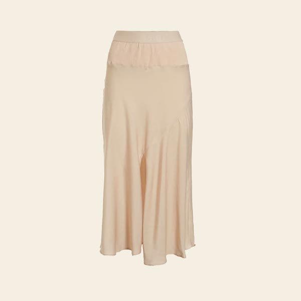 falda satinada beige