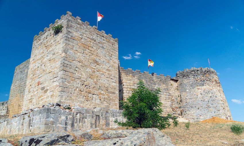 castillo de ledesma en salamanca