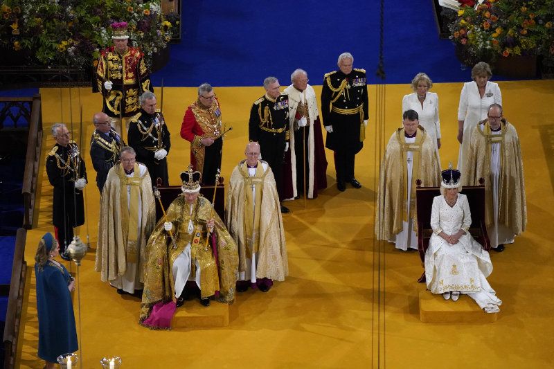 Los reyes Carlos y Camilla en la coronación 