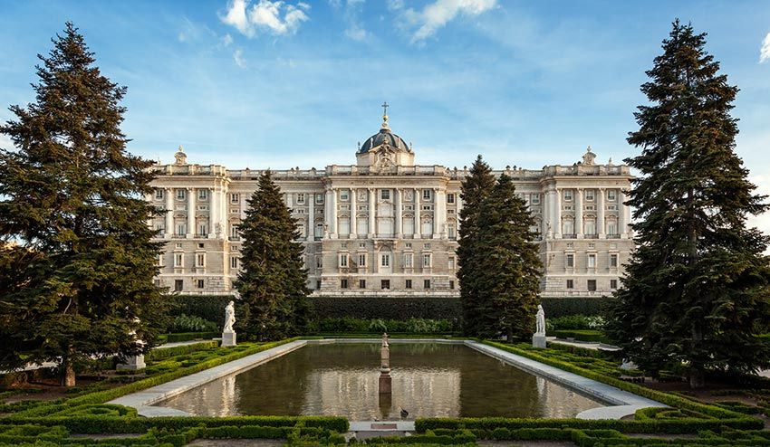 Anécdotas, curiosidades y secretos del Palacio Real de Madrid: exteriores del palacio