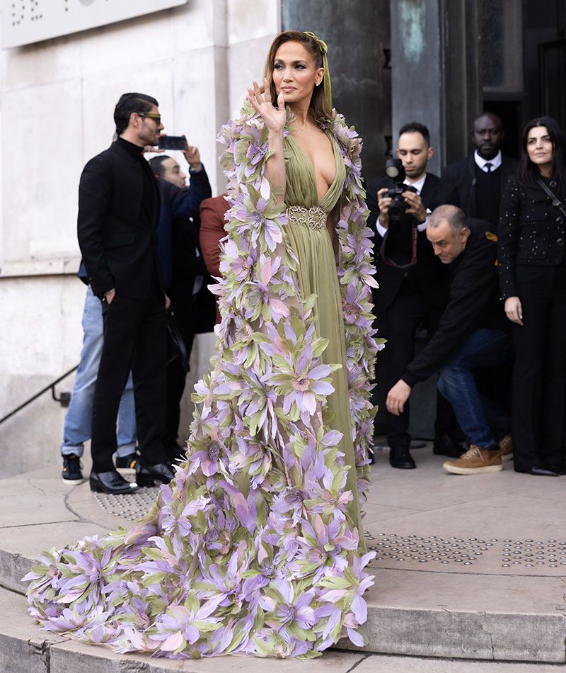 Jennifer Lopez en el desfile Alta Costura Primavera/Verano de Eliee Saab 2024