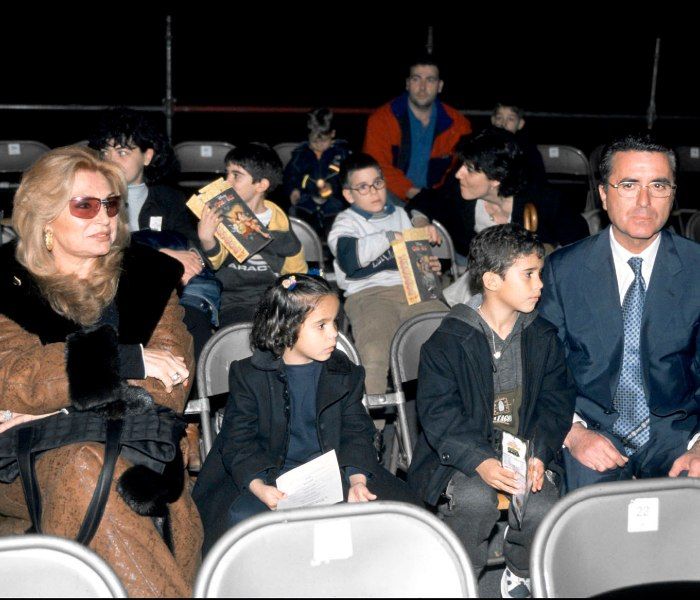 Gloria Camila y José Fernando con sus padres 