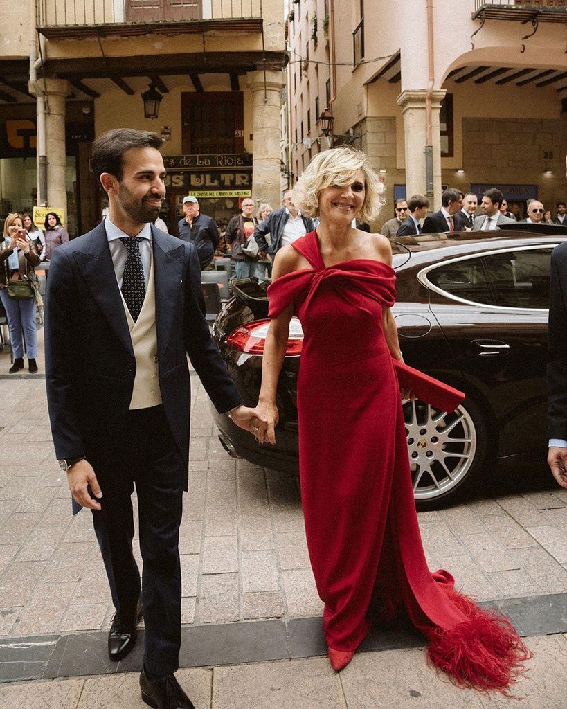 Madrinas de boda con pelo corto