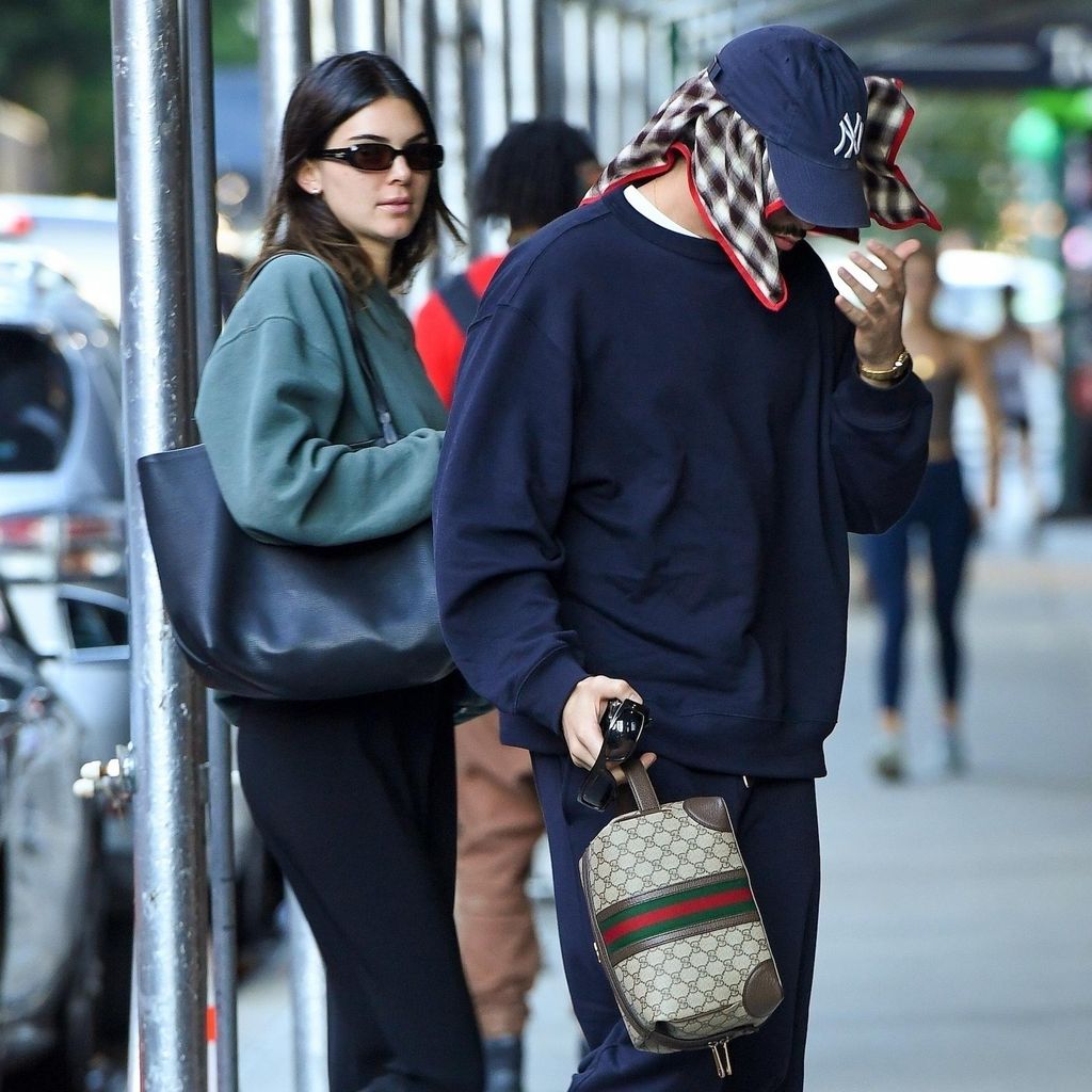 kendall jenner y bad bunny