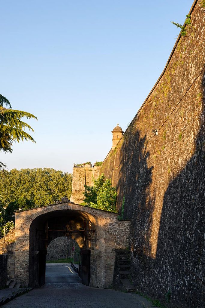 pamplona murallas portal francia