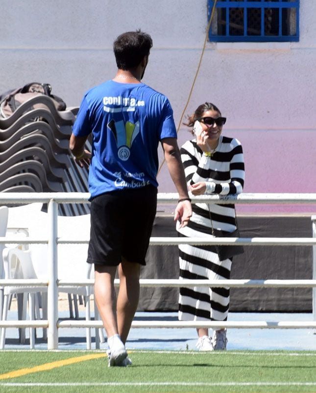 Cayetana Rivera en partido de fútbol de Manuel Vega