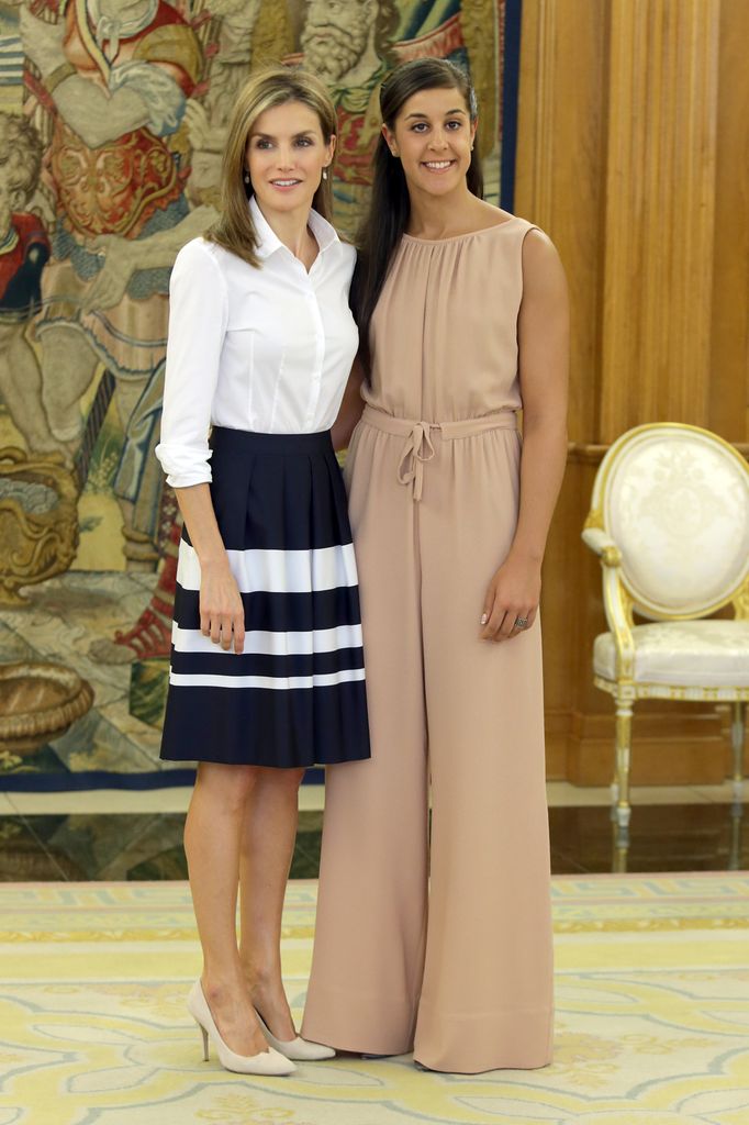 La reina Letizia con Carolina Marín durante una Audiencia en el Palacio de la Zarzuela de Madrid