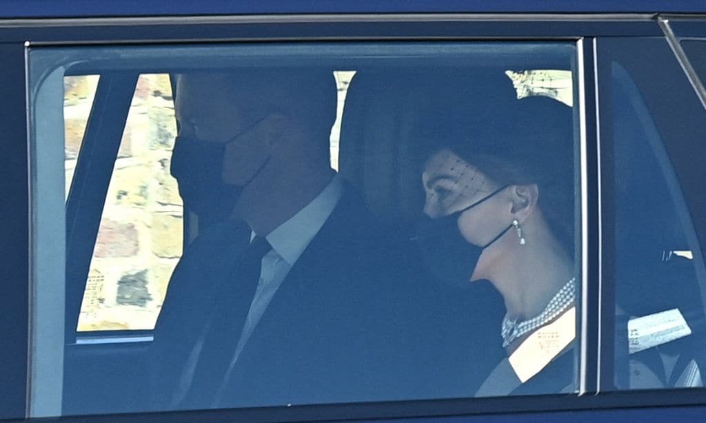 the duke and duchess of cambridge en route