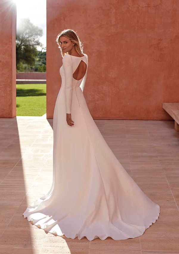 pronovias 16