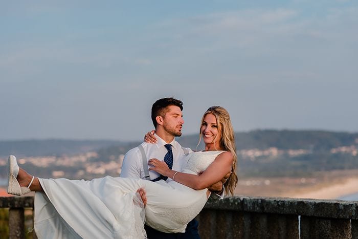 Los novios antes del baile