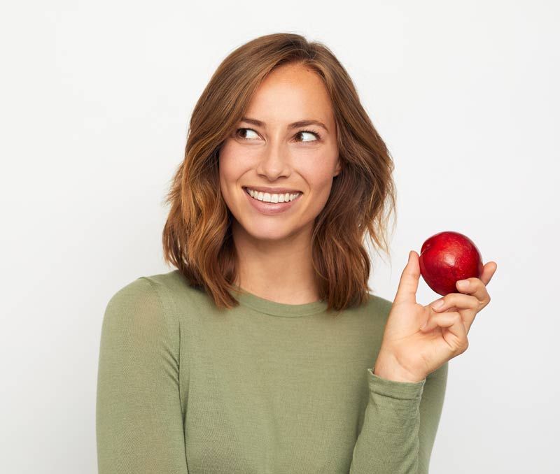 mujer manzana