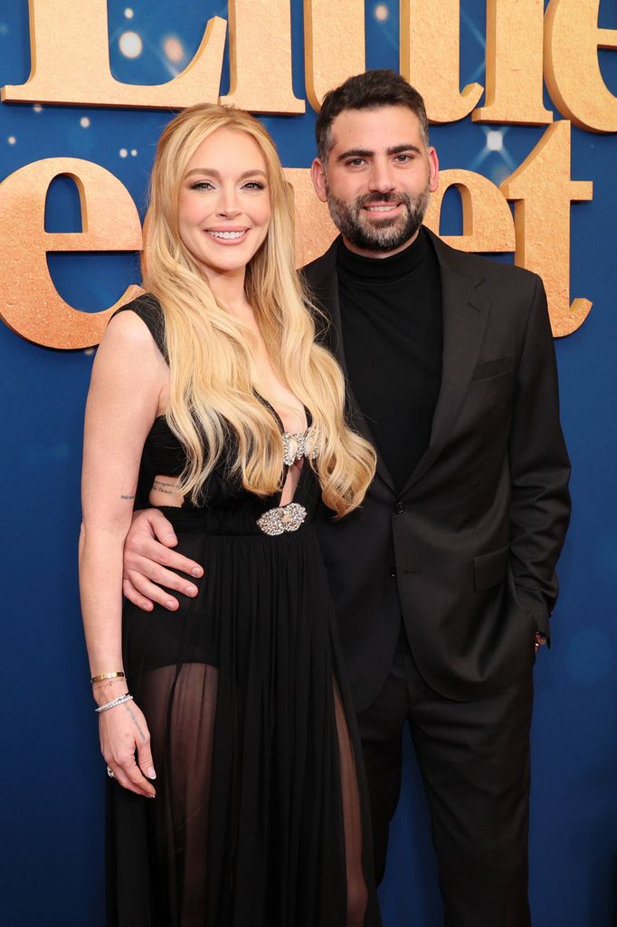 Lindsay Lohan presenta junto a su marido su nueva película navideña para Netflix "Our Little Secret" en Nueva York