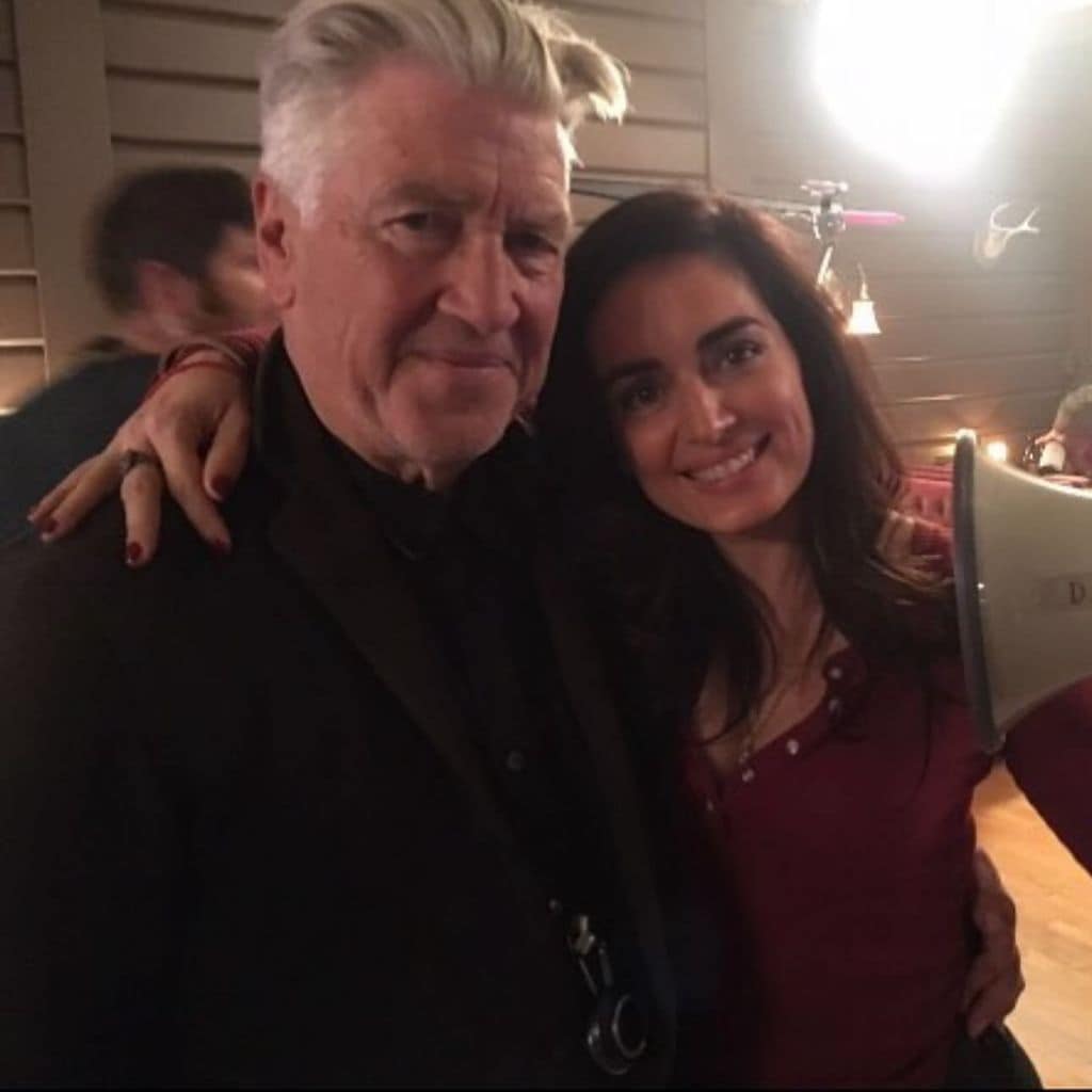 Ana de la Reguera y David Lynch en la filmación de 'Twin Peaks'