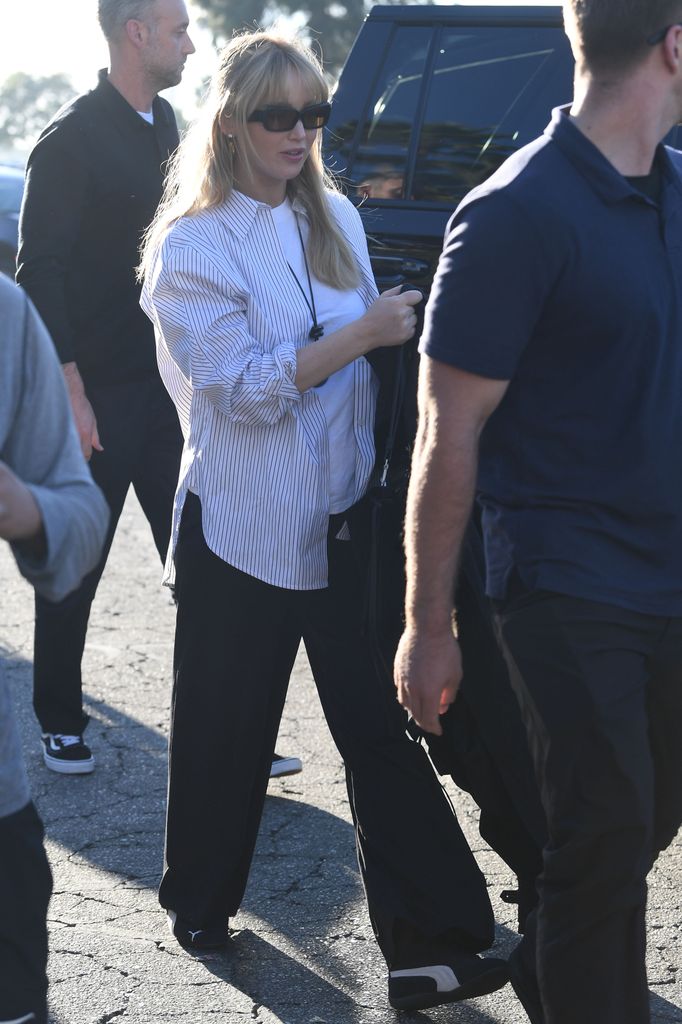 Su más reciente aparición pública fue en el partido de los Dodgers contra los Yankees y ahí eligió un look ideal para ocultar su nuevo cuerpo de premamá