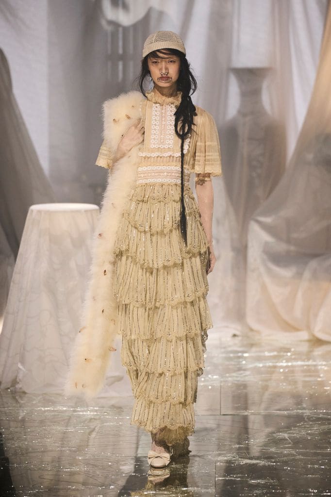 Paris Fashion Week: Valentino Primavera/Verano 2025