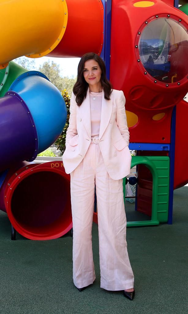 
La actriz es una de las tantas celebs en apostar por la tendencia de los suits oversized 
