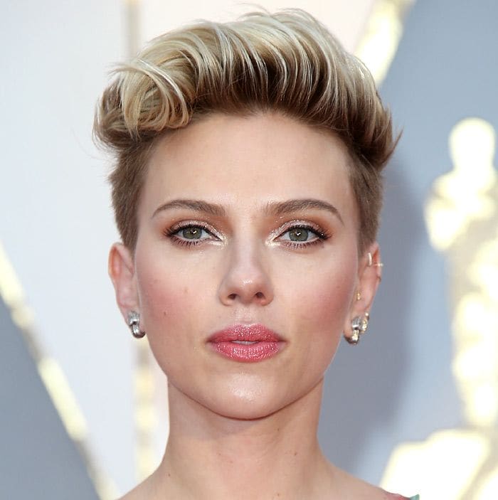 Scarlett Johansson maquillaje Oscars 2017