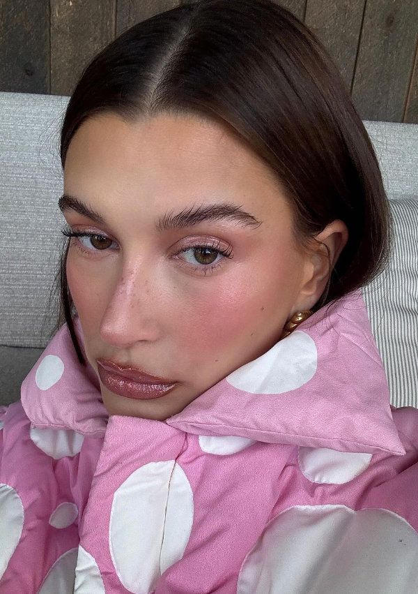 Hailey Bieber