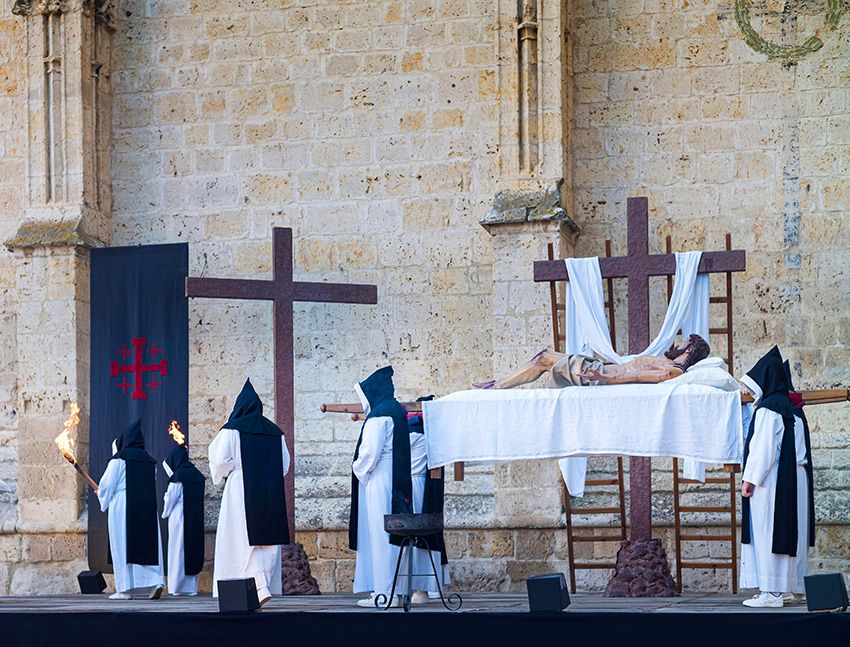 Escenificación del Descendimiento, Palencia, Semana Santa