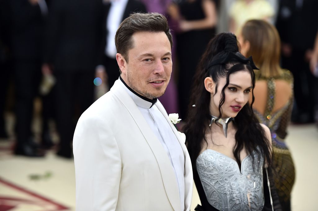 Elon Musk y Grimes 