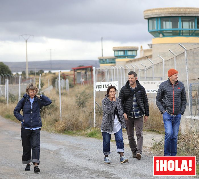 Iñaki Urdangarin recibe la visita de sus hermanos Clara y Mikel en la cárcel