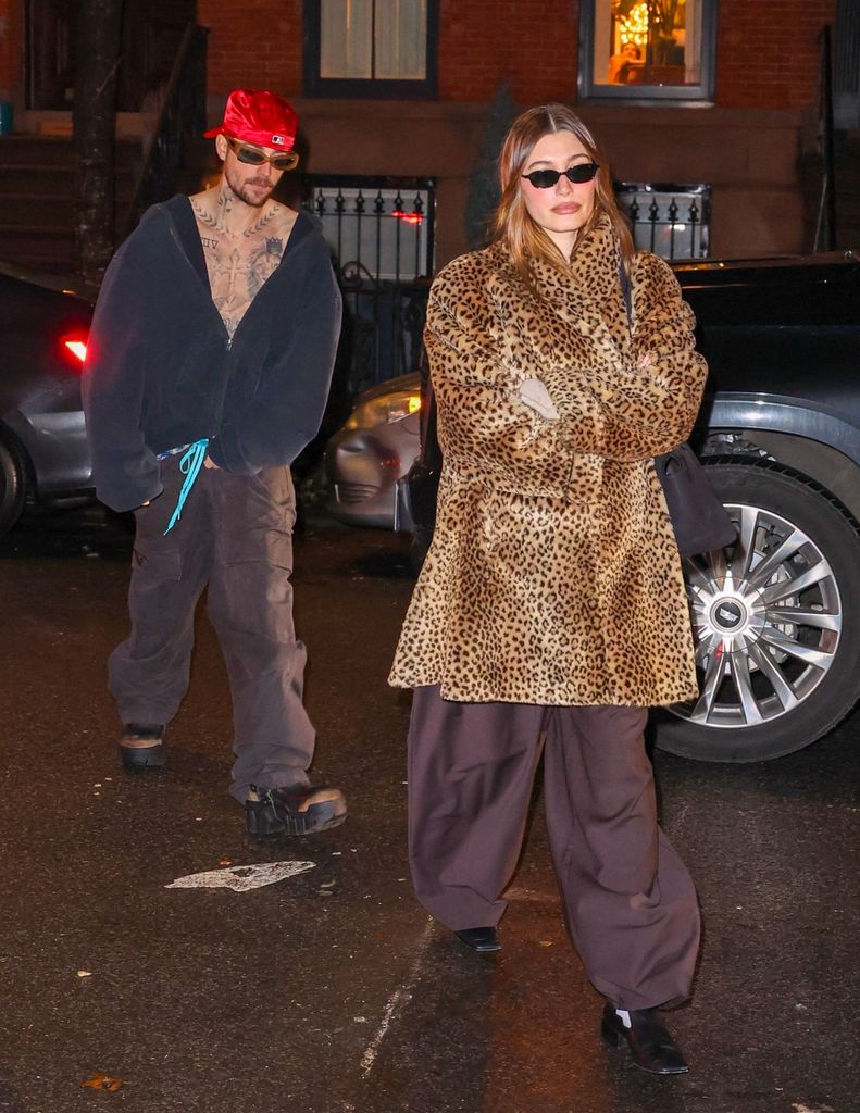 Justin y Hailey en las calles de Nueva York