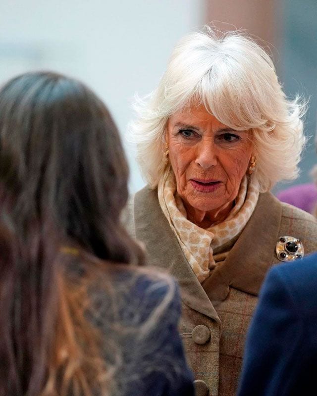 La reina Camilla en su primer acto tras conocerse que Carlos III va a ser operado