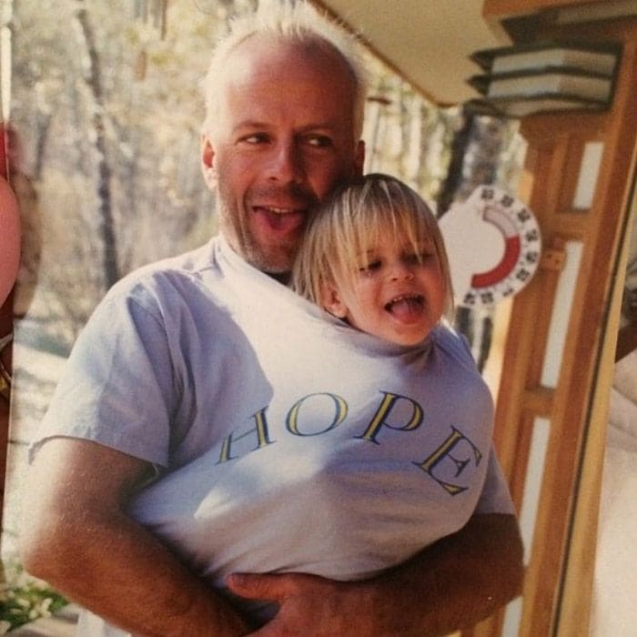 Bruce Willis con su hija Tallulah cuando era un bebé