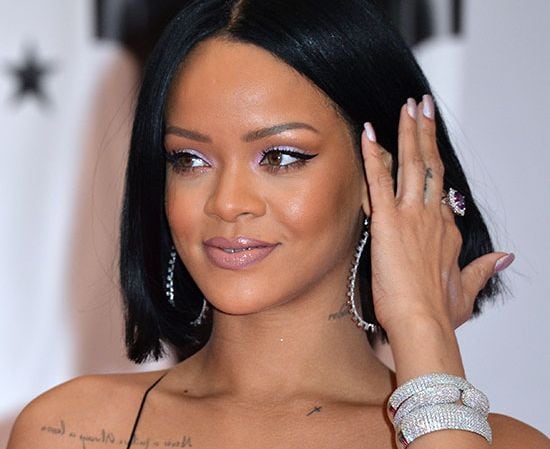 rihanna_linea_belleza_4z