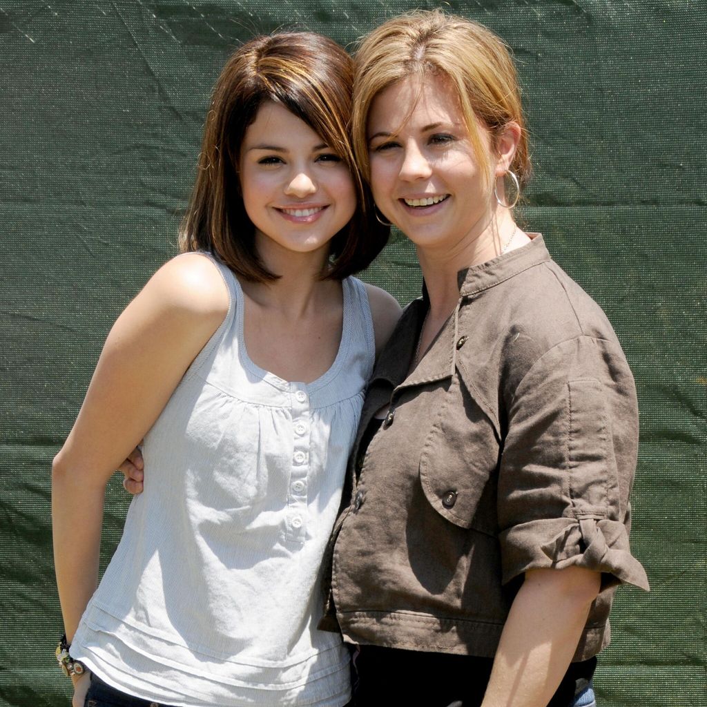 selena g mez y su mam mandy teefey