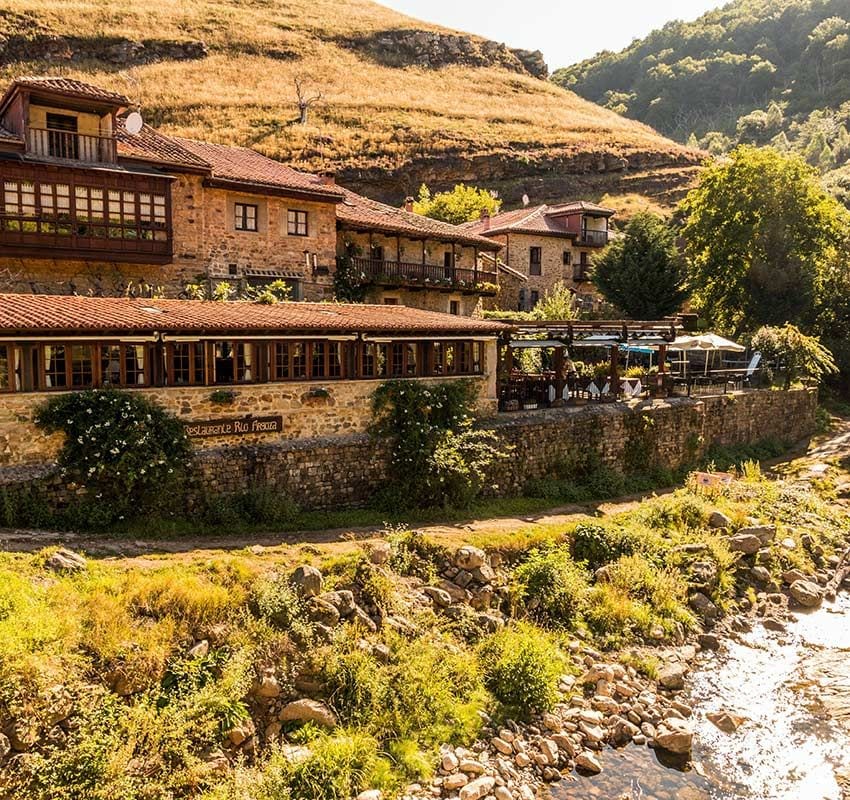 Restaurantes donde comer en Bárcena Mayor en Cantabria