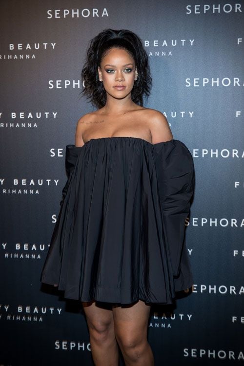 rihanna vestido negro fenty