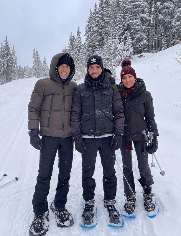 Zinedine Zidane con su mujer y su hijo Luca