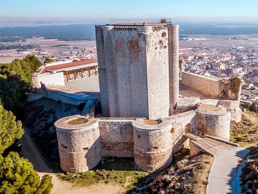 castillo iscar valladolid