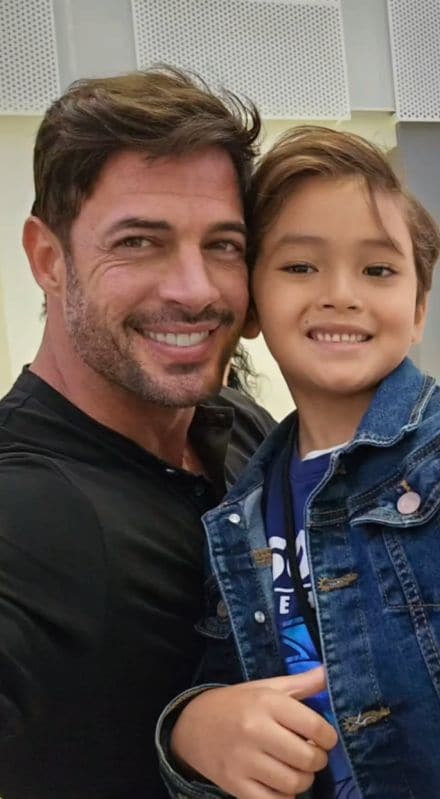 André Sebastián se lo ha pasado de lo lindo con William Levy en las grabaciones de 'Vuelve a mí'