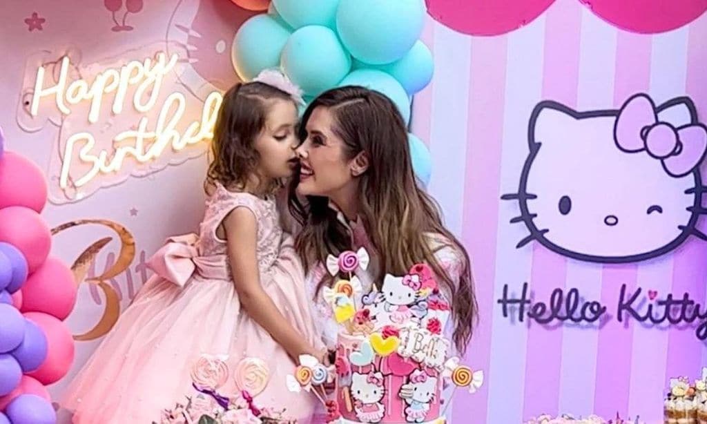 marlene favela y su hija bella seely